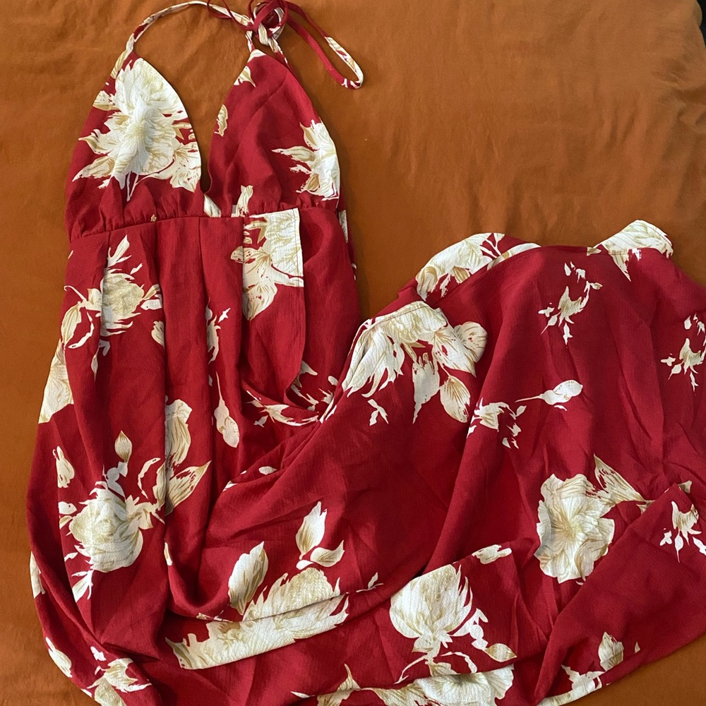 NWOT backless vacation dress